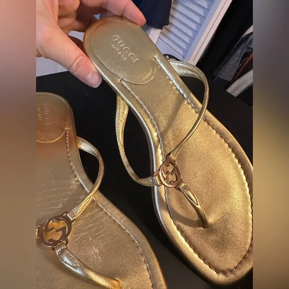 Gucci Women's Metallic Gold Sandals - Picture 6 of 10